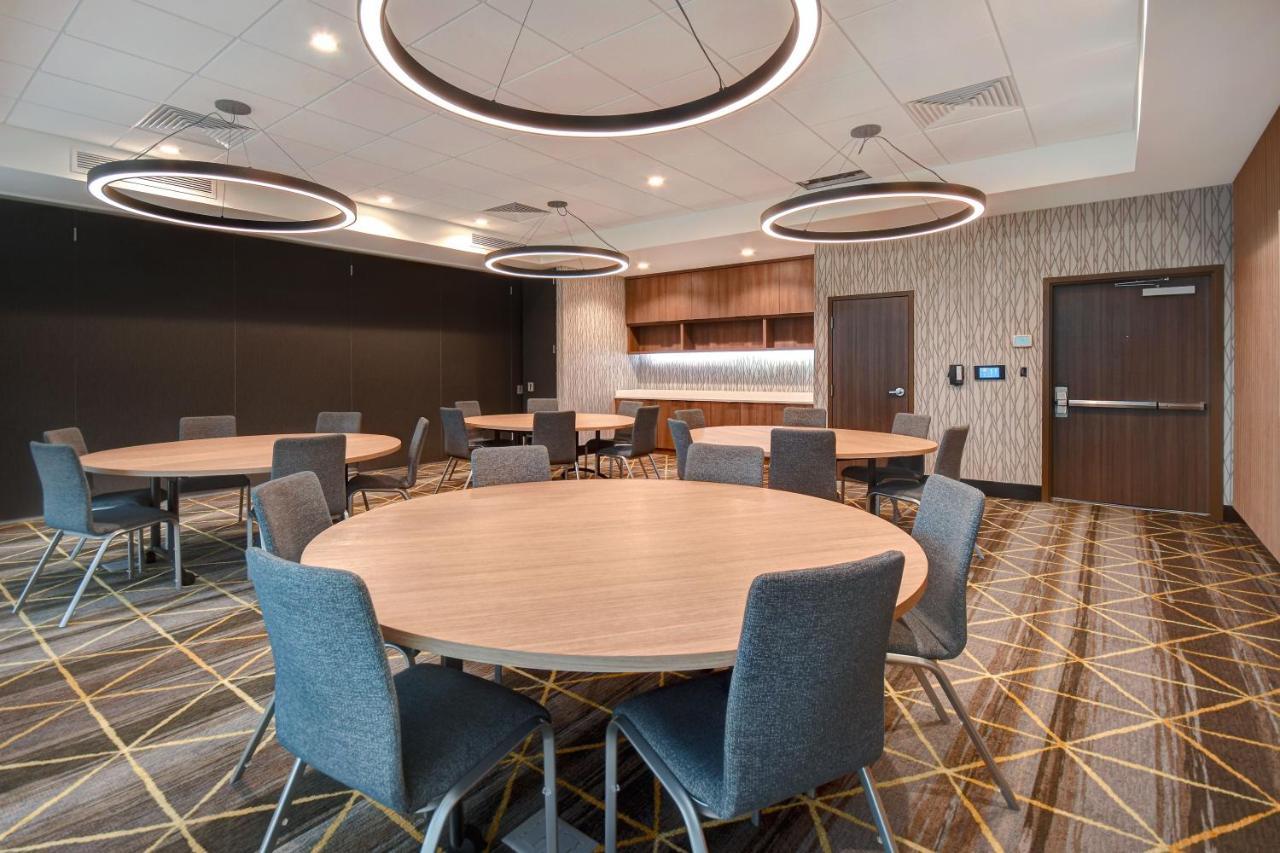 Holiday Inn - Erie By Ihg Экстерьер фото